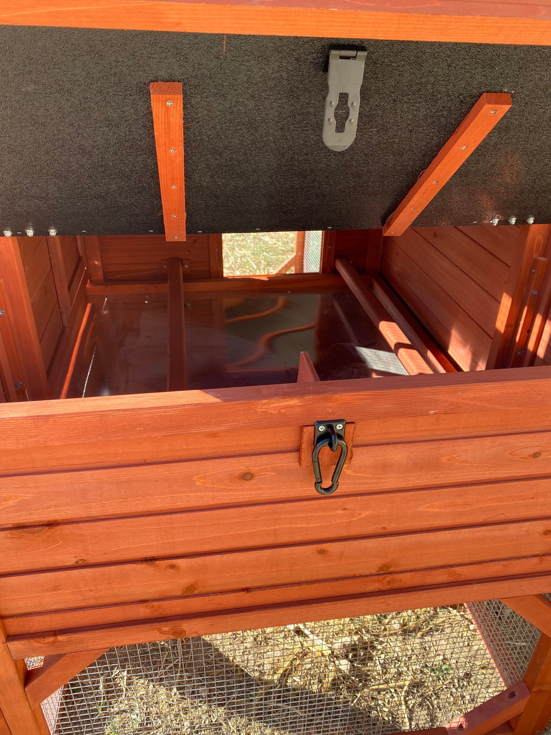 Chicken Coop for 4+ Chickens – Leghorn Cottage Chicken Coop