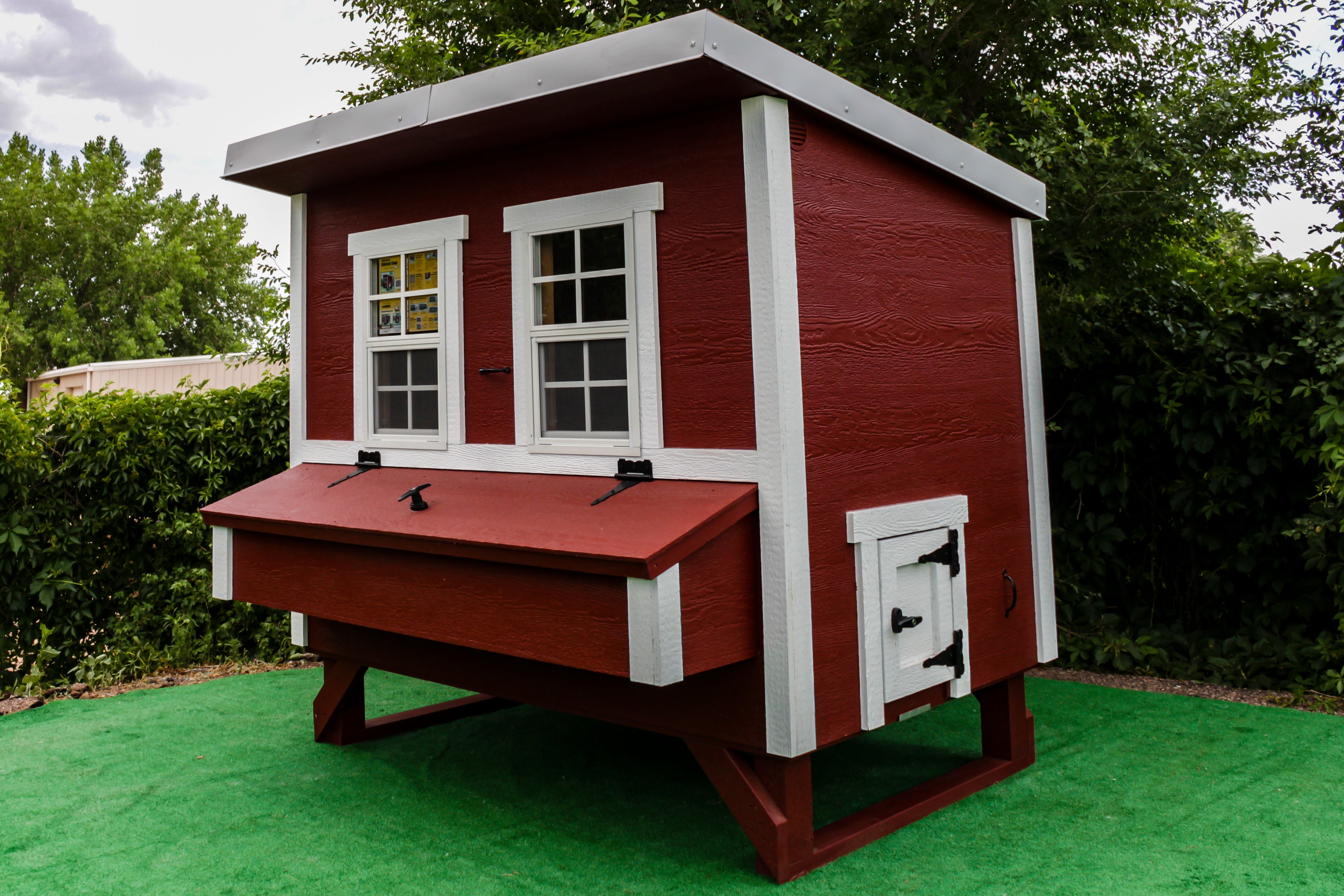 OverEZ Chicken Coop Large Flock Bundle Basic
